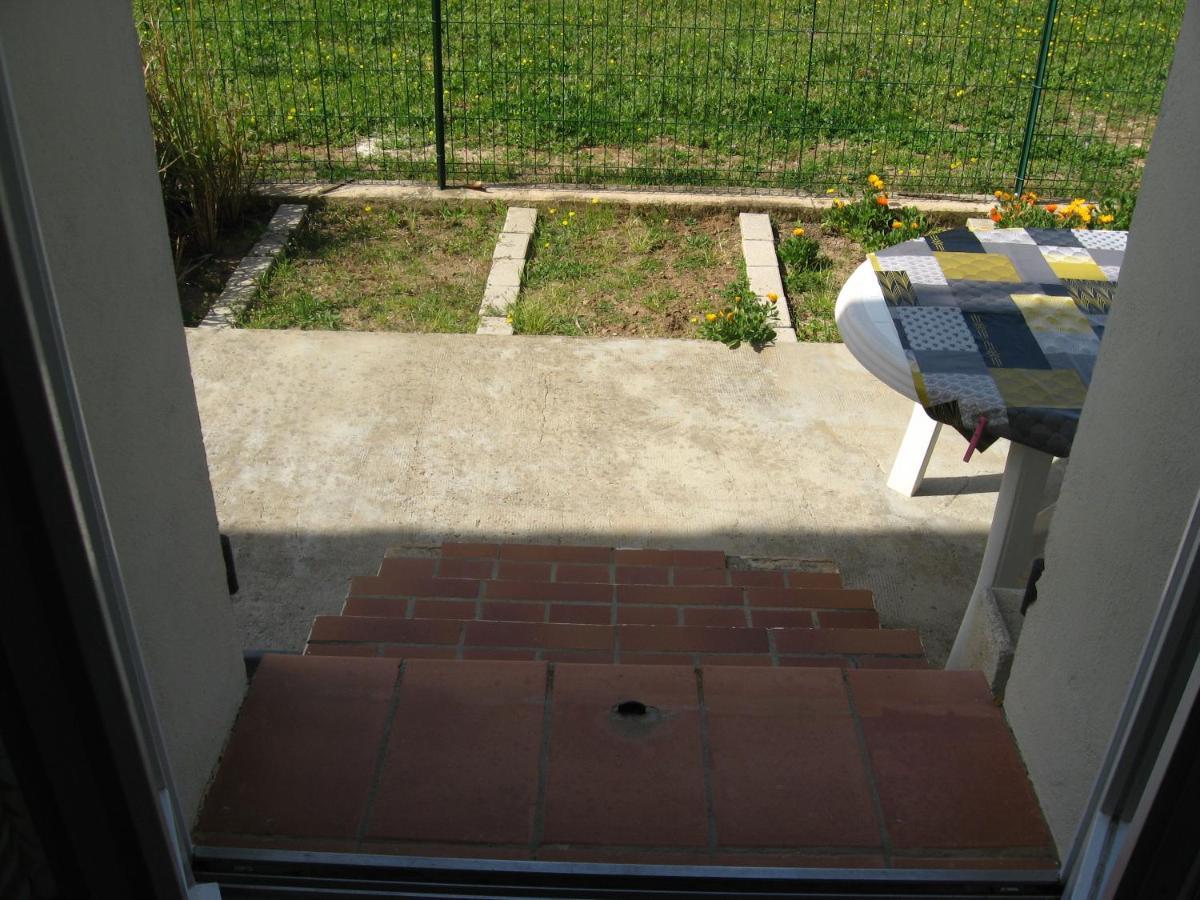 Apartmán Lumineux Agreable T2 De 32M2 La Londe-les-Maures Exteriér fotografie