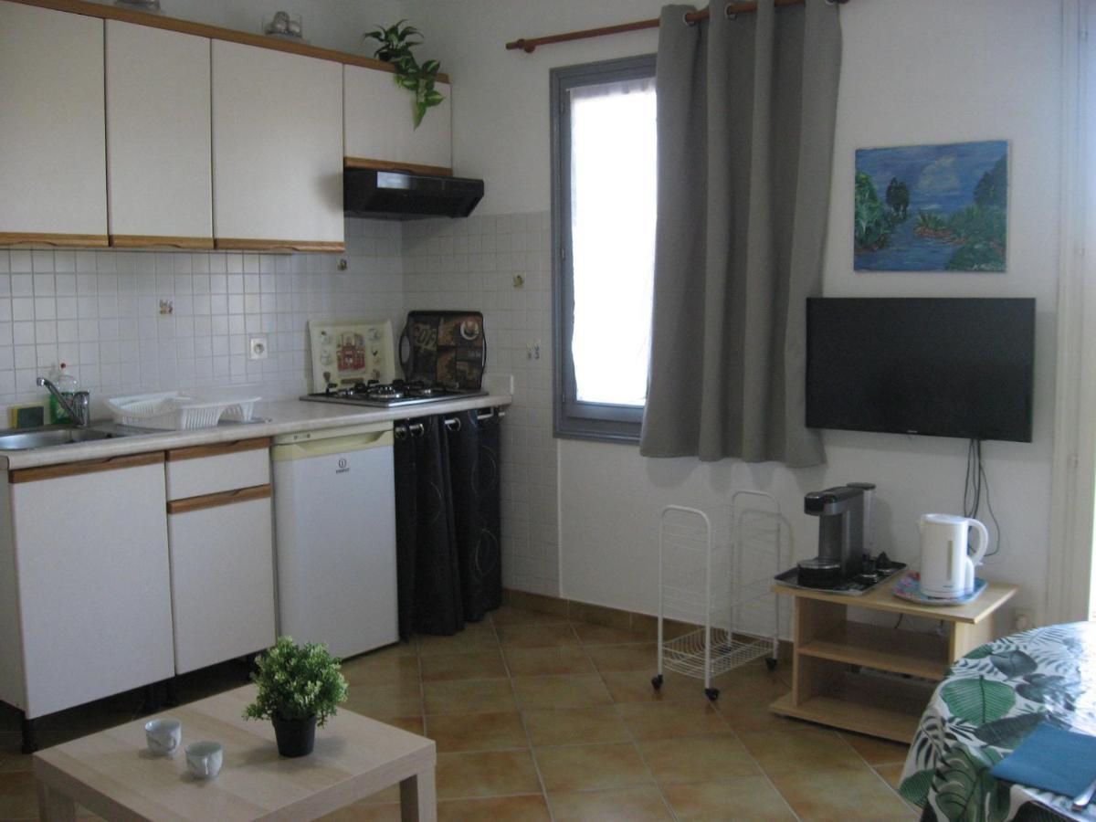 Apartmán Lumineux Agreable T2 De 32M2 La Londe-les-Maures Exteriér fotografie